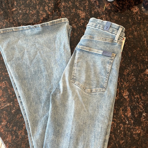 No Filter Denim By 7 For All Mankind Light Wash Bell Bottom HW Jeans Size 27 - Picture 5 of 16